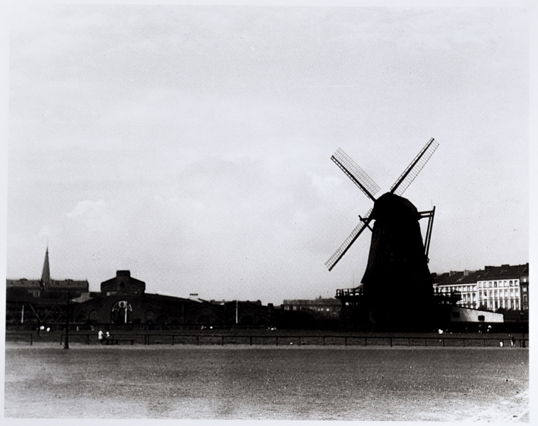 Windmill at the Heiligengeistfeld Near the Slaughterhouse 1918
