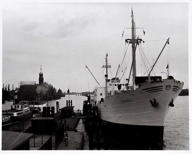 MS St. Michael at the Landungsbrücken