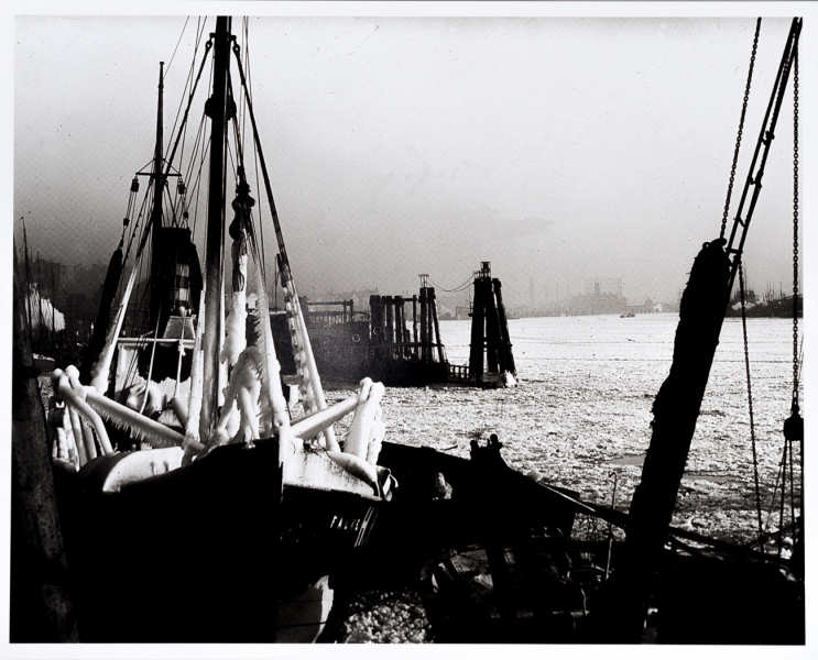 Ice Run in Hamburg Harbour