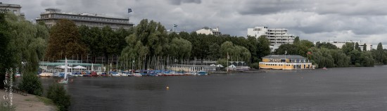 Blick über die Aussenalster im Herbst