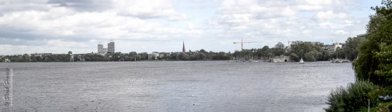 Blick über die Aussenalster im Herbst